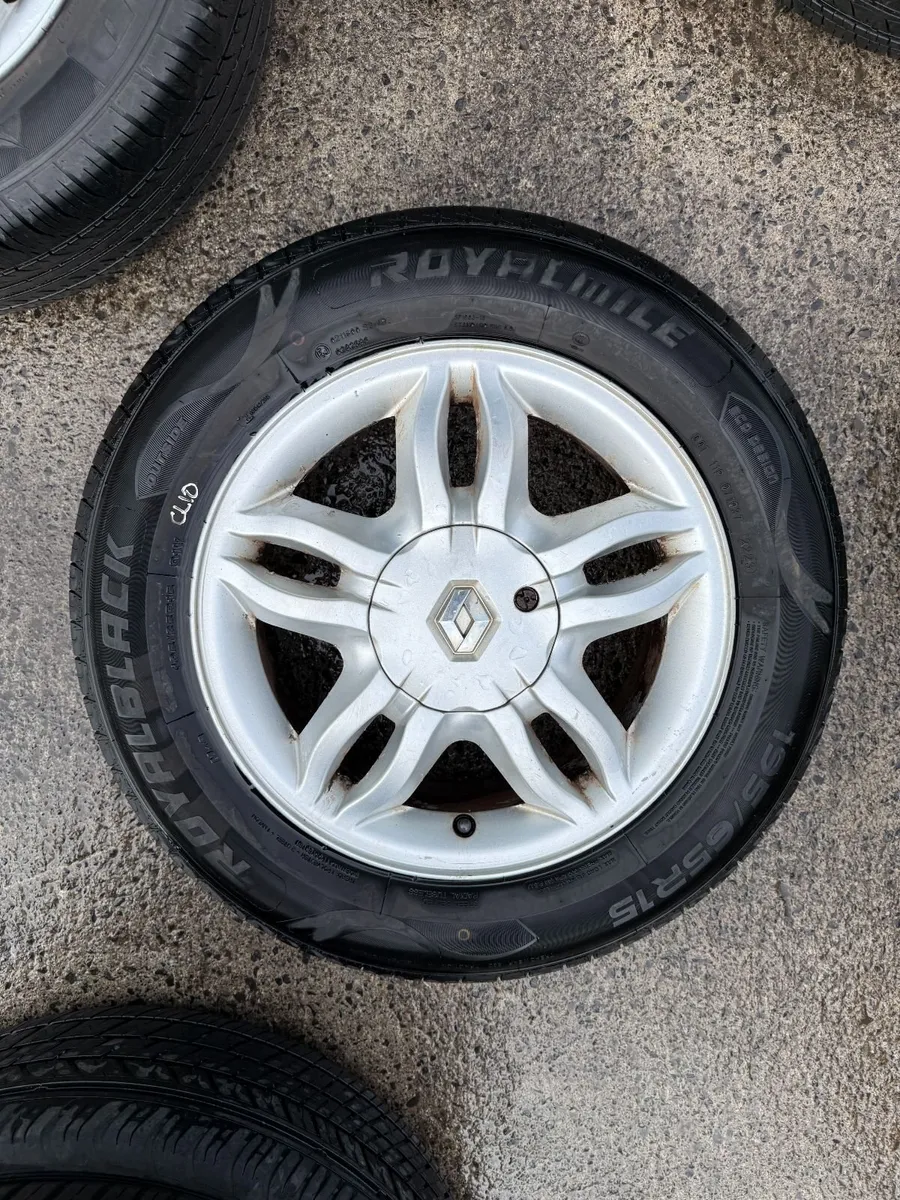 2012 RENAULT CLIO 15" ALLOY WHEELS - Image 2