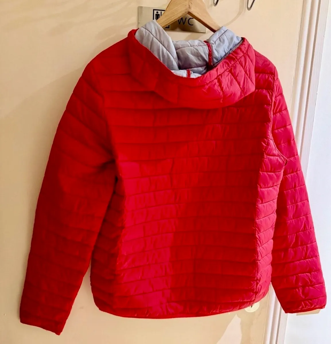 Lightweight red jacket - Image 2
