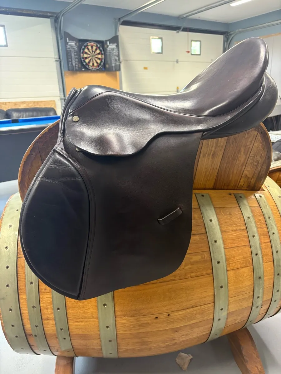 17.5” Berney GP Saddle - Image 1