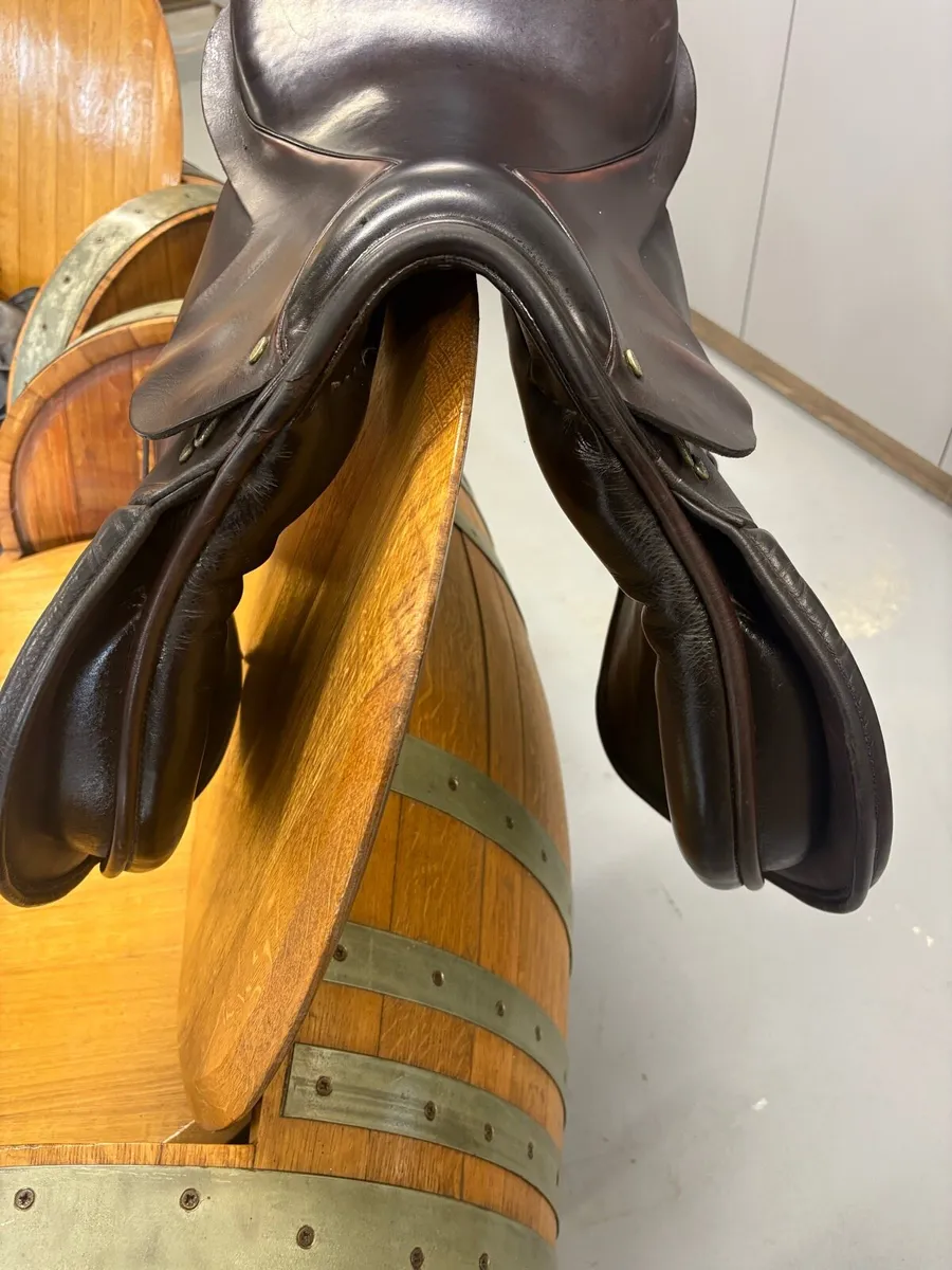 17.5” Berney GP Saddle - Image 4