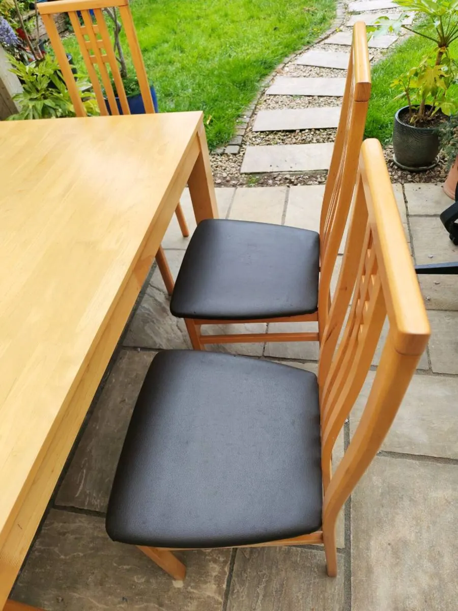 Kitchen dining table - Image 3