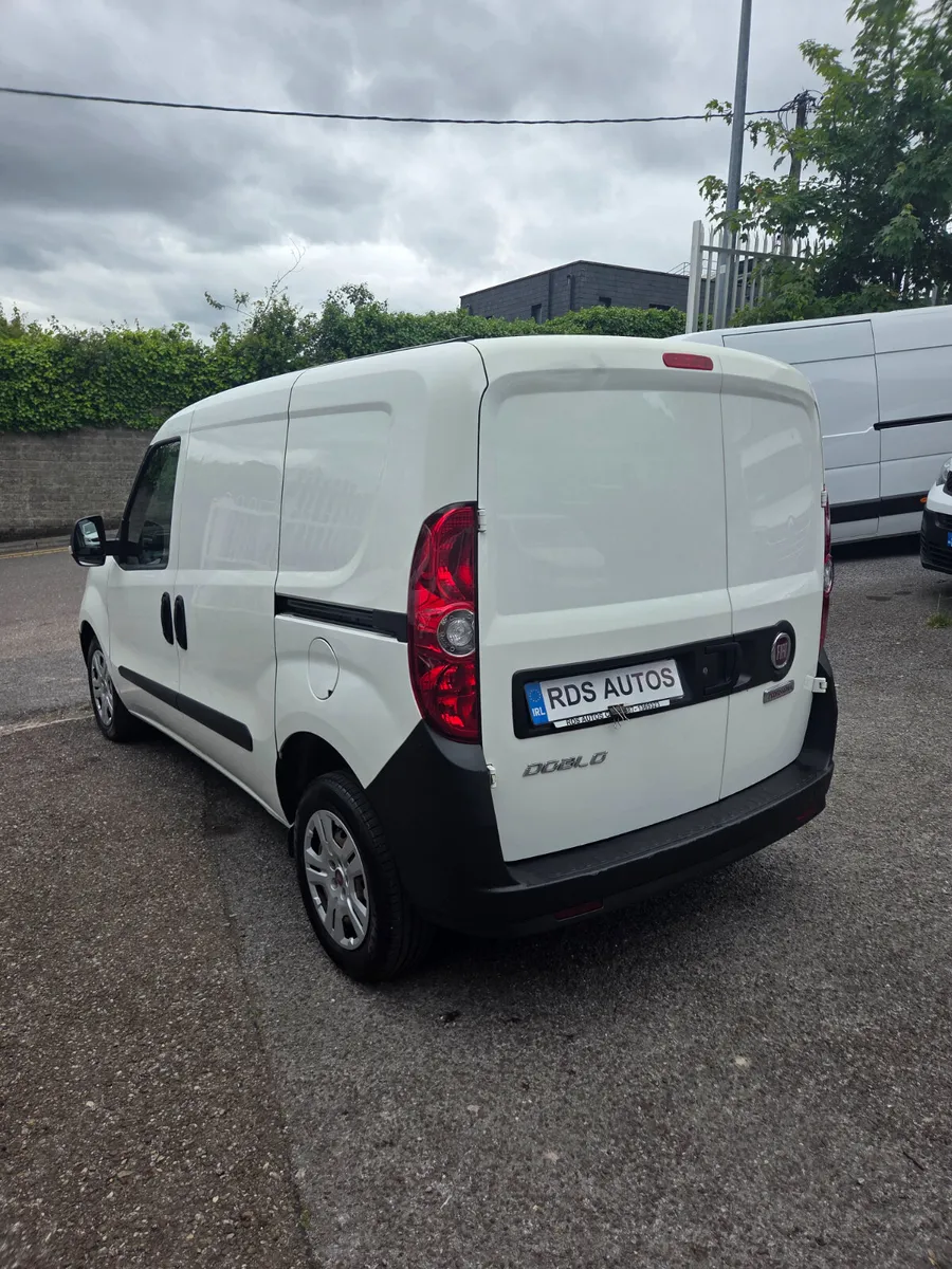 🔥22 FIAT DOBLO 1.6 90BHP🔥 - Image 4