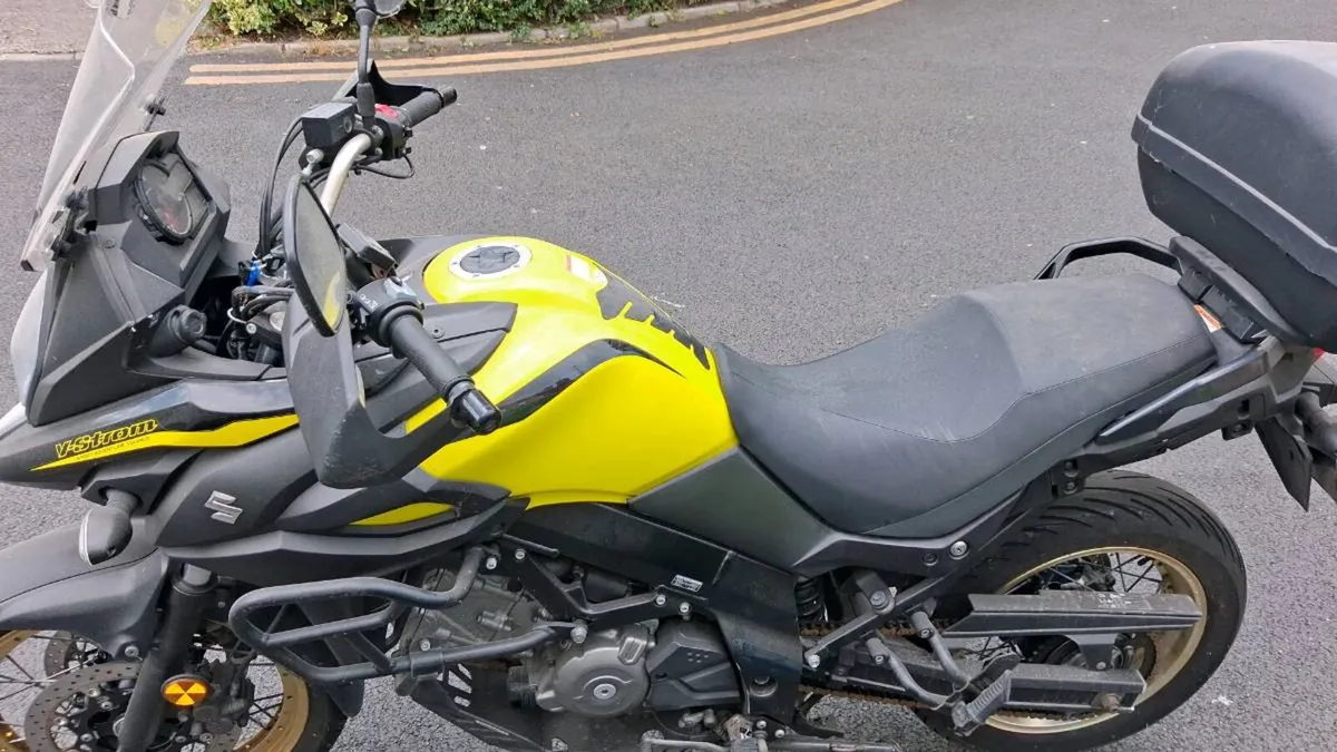 Suzuki dl650 202 - Image 2