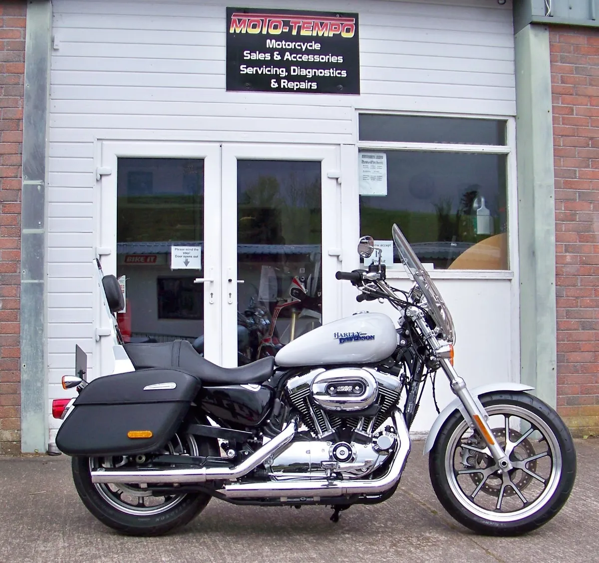 2020 Harley Davidson  XL 1200 T Superlow Sportster - Image 1