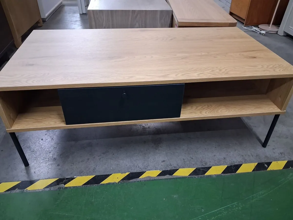 Showroom Furniture Auction - Image 4