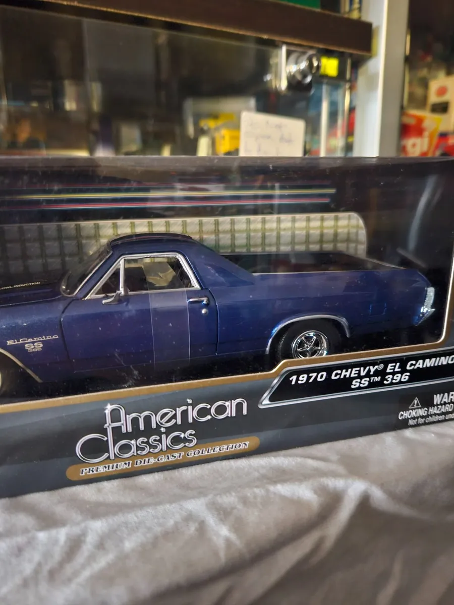 Corgi Motormax Chevy Pickup - Image 2