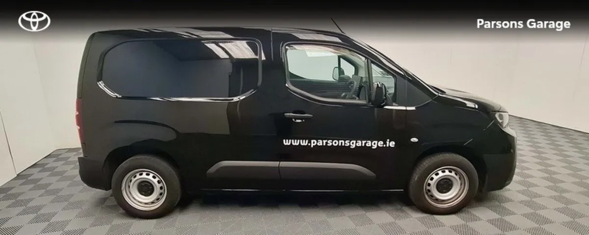 Toyota Proace City CITY 1.5 GX SWB 650KG - Image 3