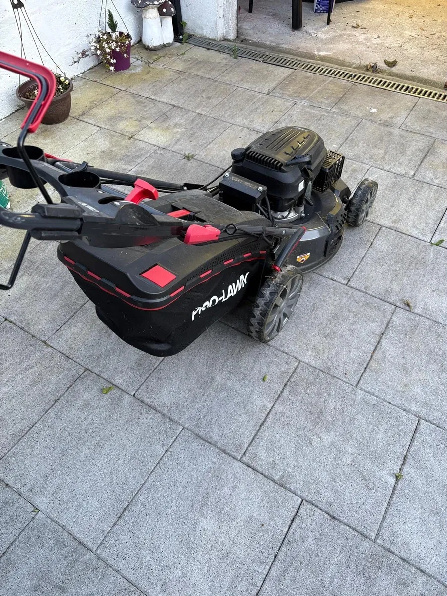 Pro lawn lawn mower - Image 2