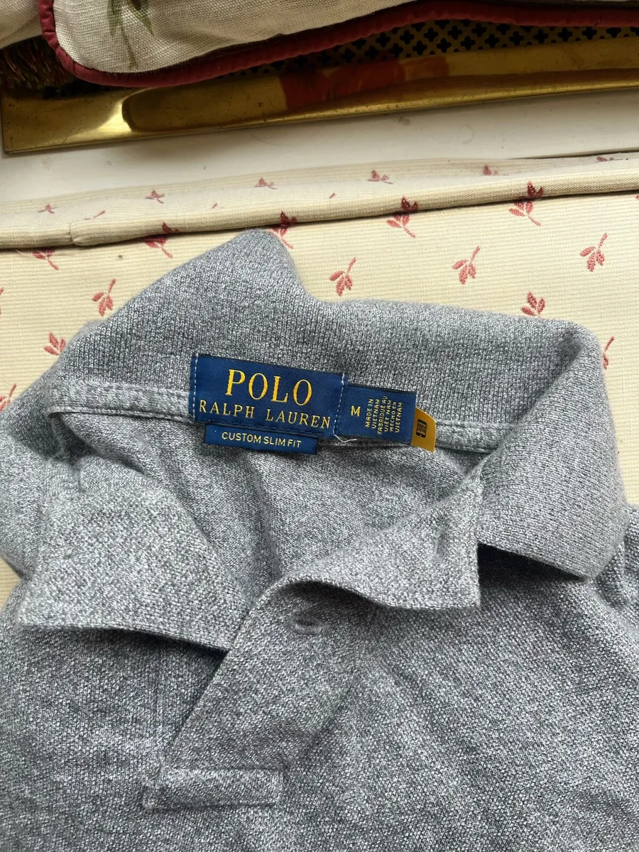 Clothes - Image 2