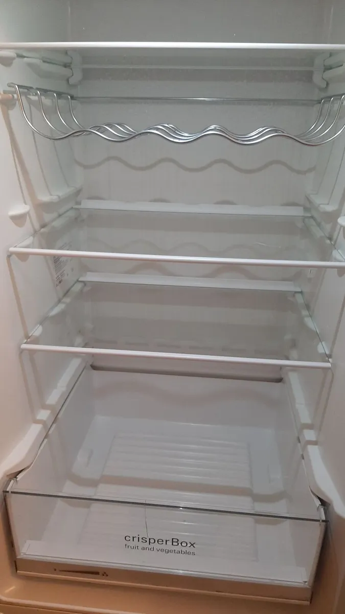 Fridge freezer - Image 4