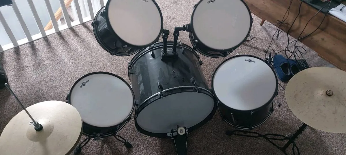 Drum kit - Image 2