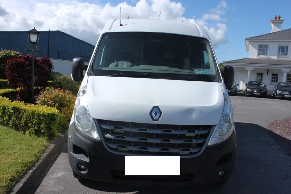 Renault Master 2.3 Diesel Van,  2013 - Image 1