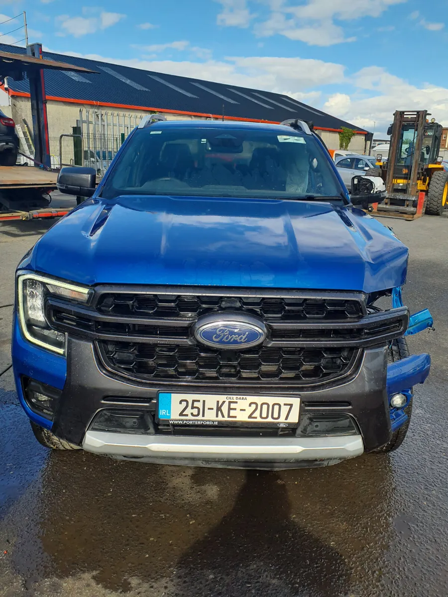 Ford Ranger wildtrack 2025 11,000 km - Image 1