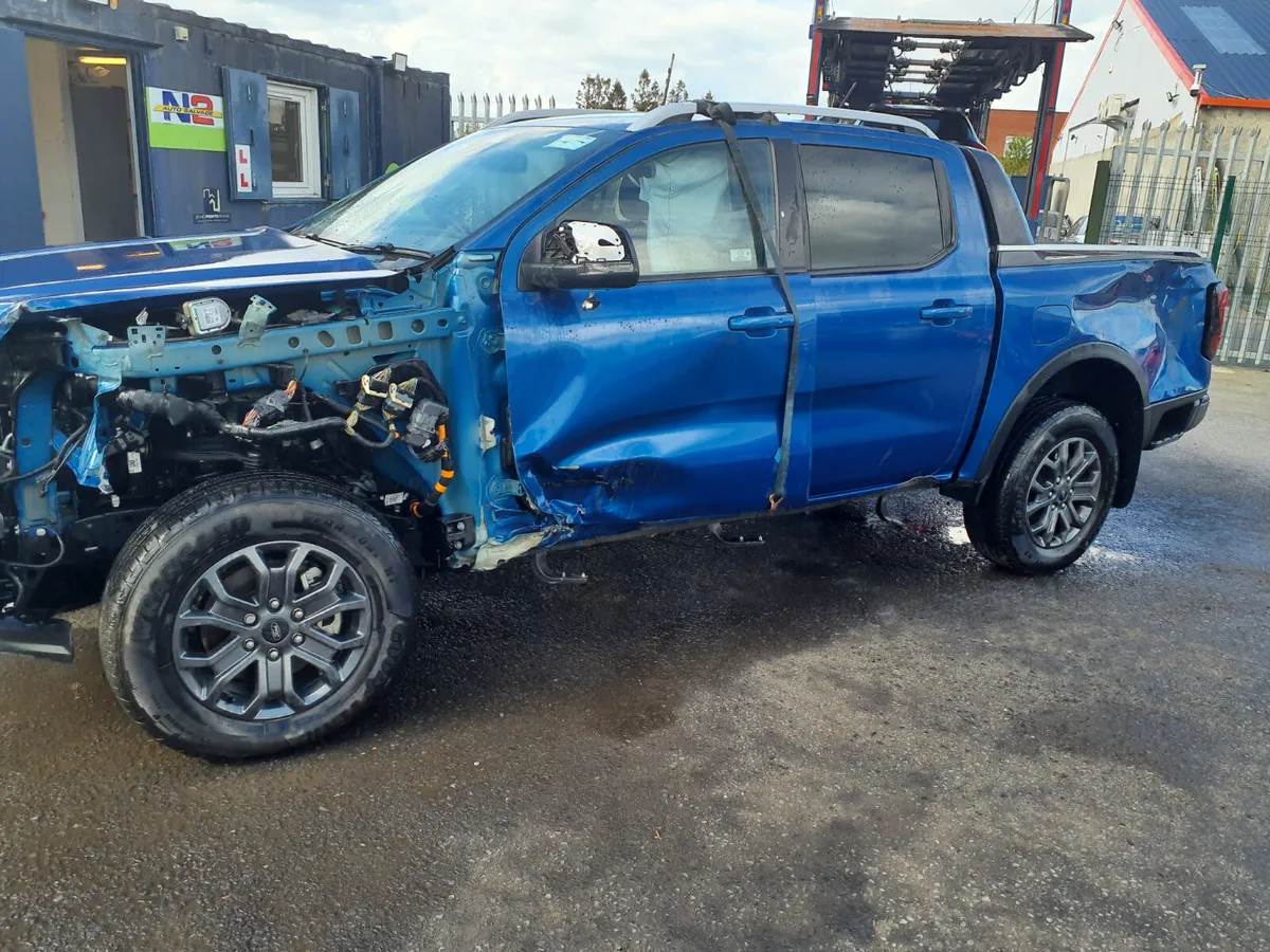 Ford Ranger wildtrack 2025 11,000 km - Image 3