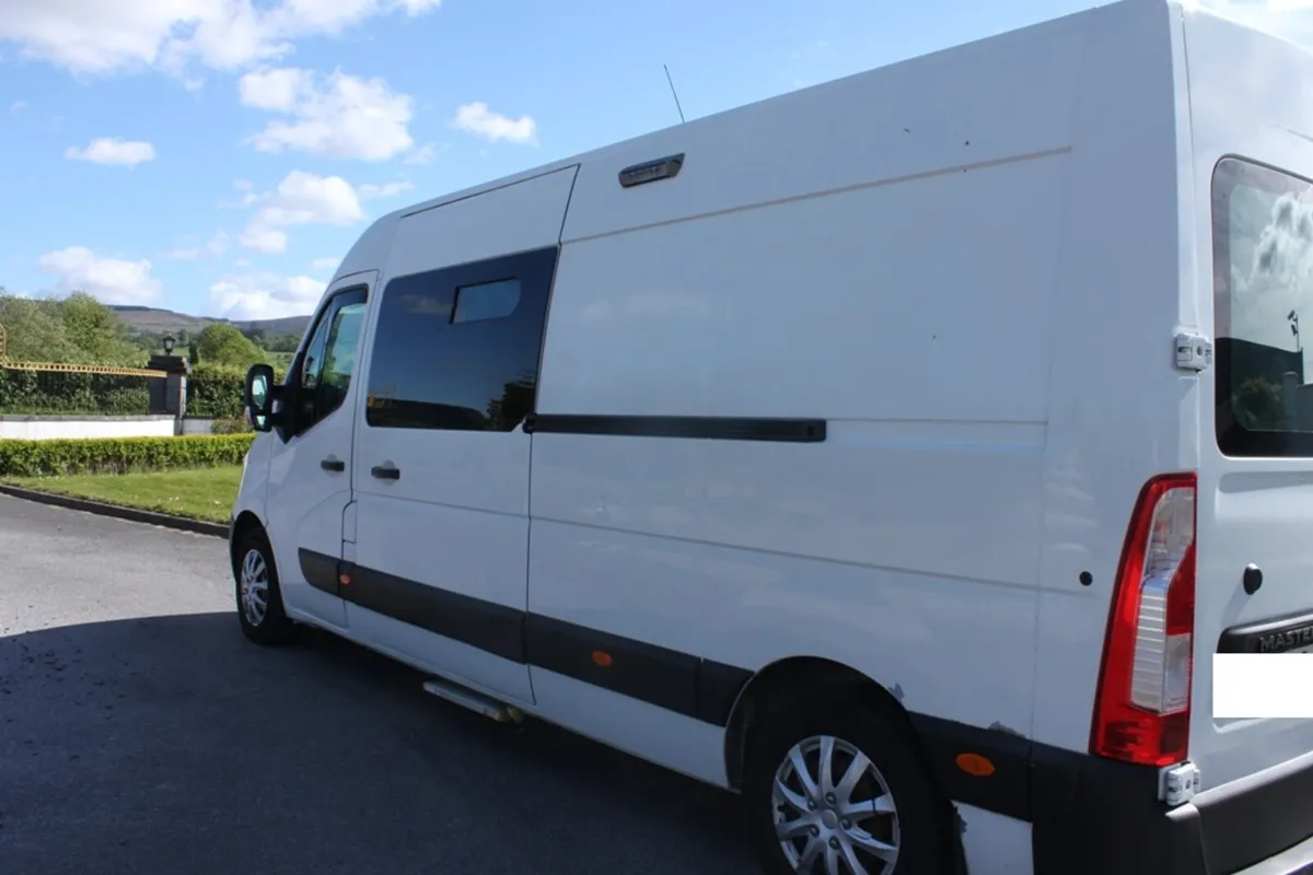 Renault Master 2.3 Diesel Van,  2013 - Image 4
