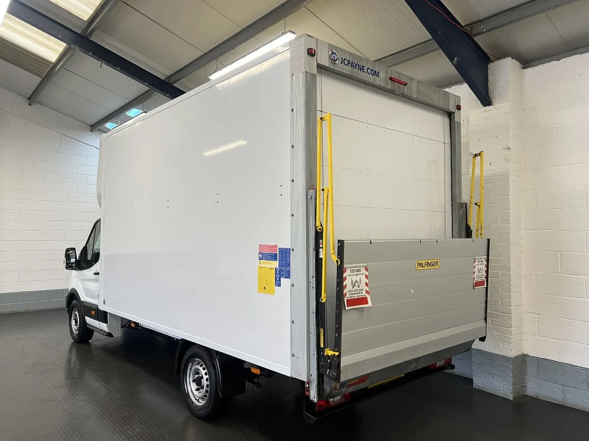 2022 Ford Transit Luton Box Van - Image 4