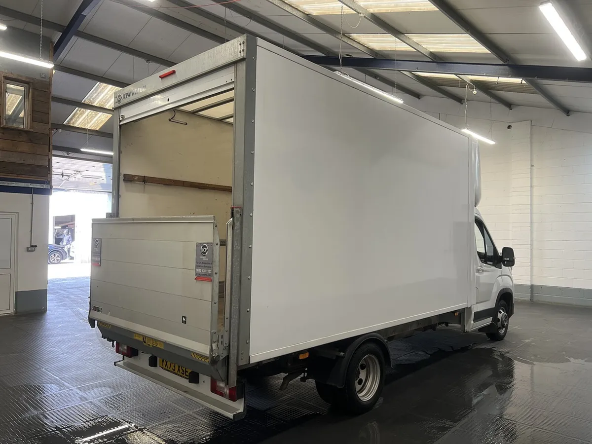 2024 MAXUS Deliver 9 Luton Box Van - Image 3