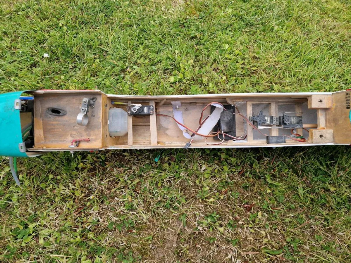 R/C model aeroplane Zen 90 - Image 4