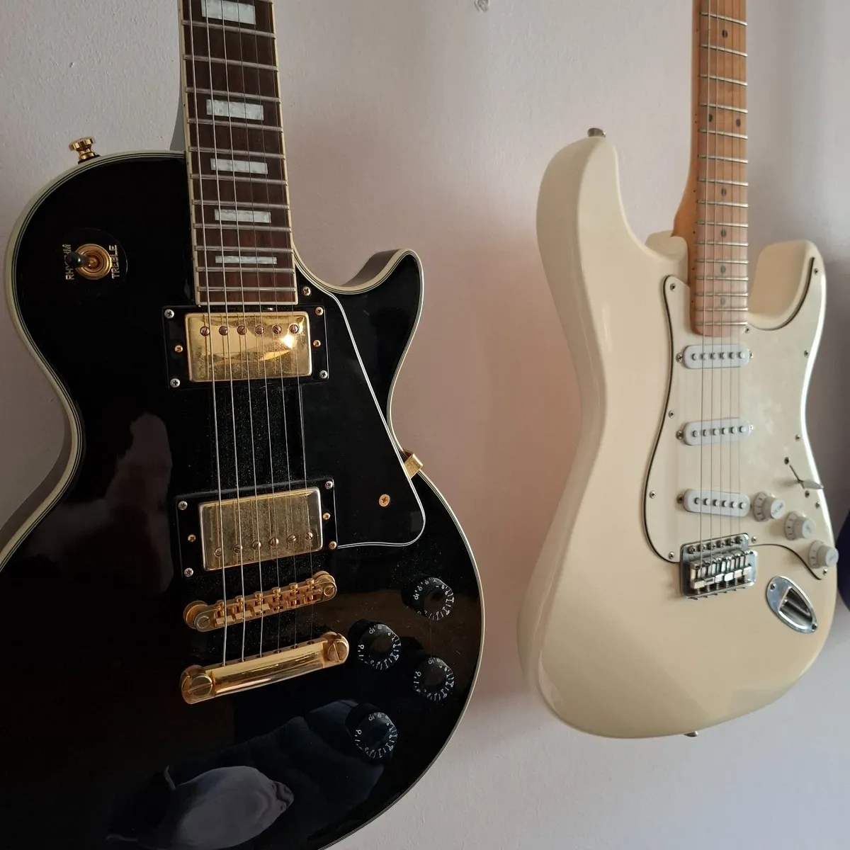 guitars - Image 1