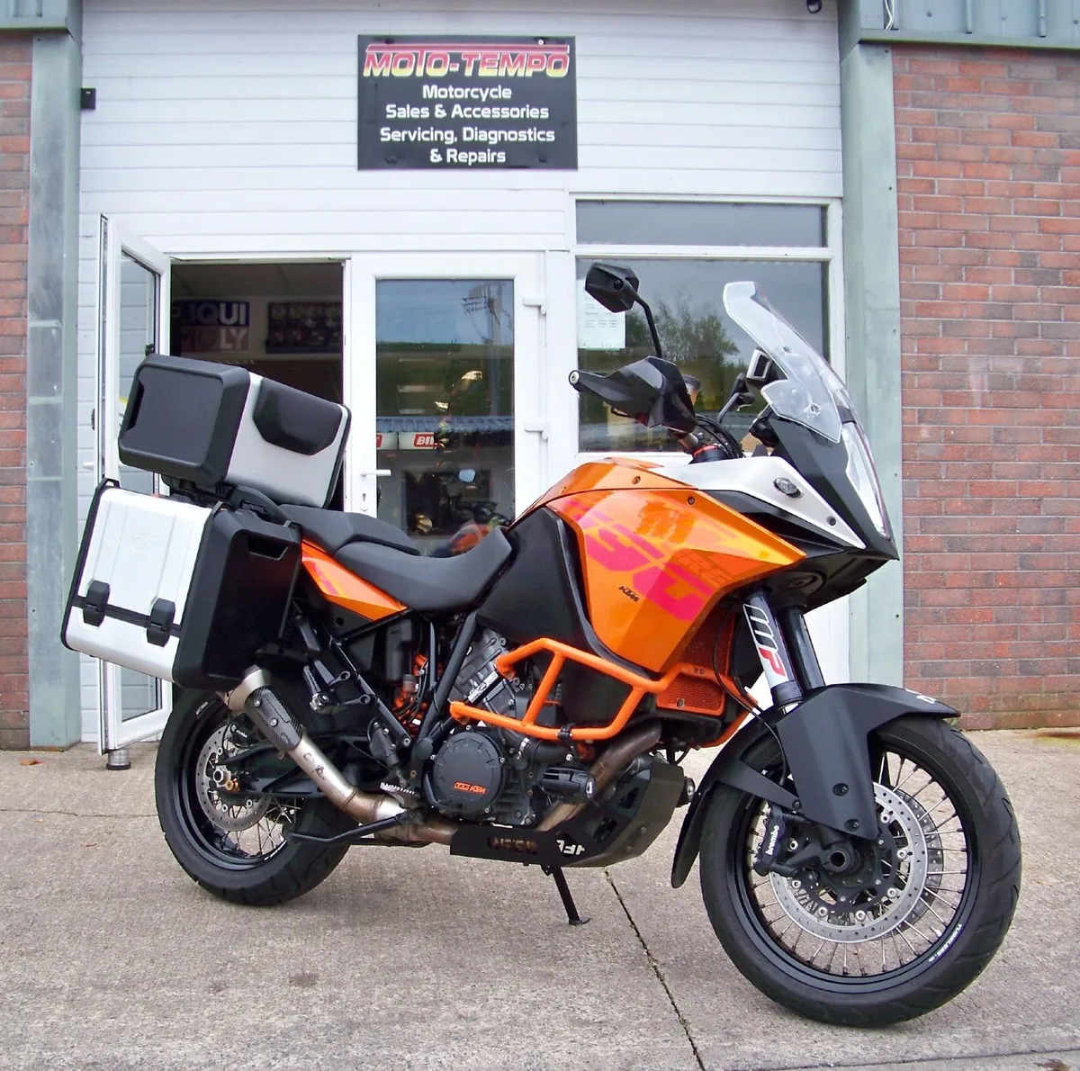 2015 KTM 1190 Adventure  with full luggage and Sat - Image 1