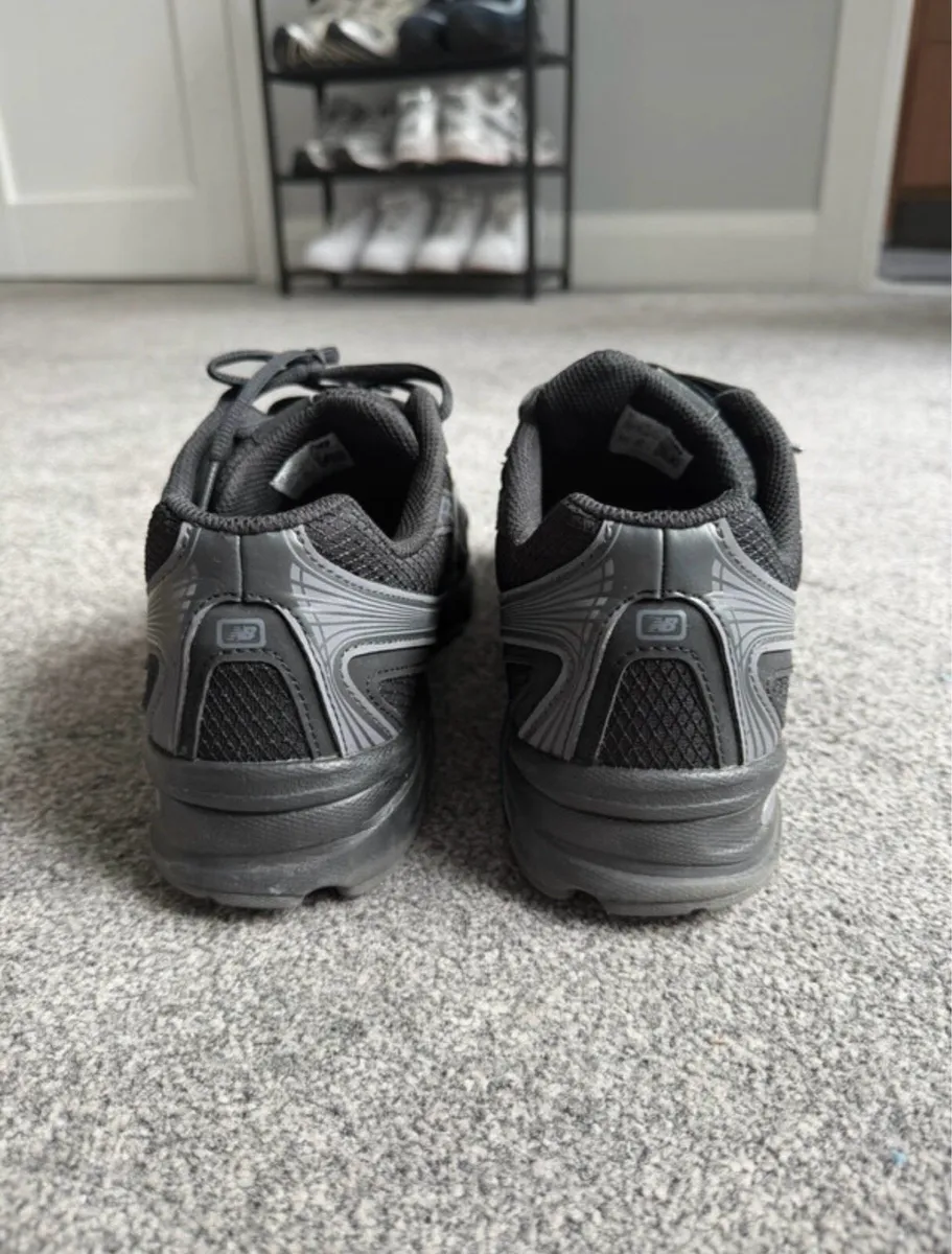 New Balance 740 Trainers - Image 3
