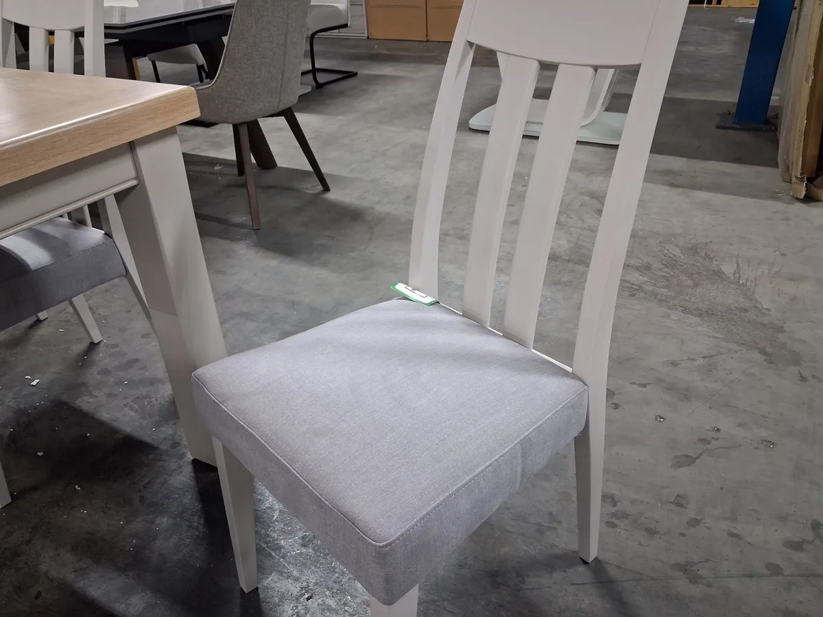 Showroom Furniture Auction - Image 4