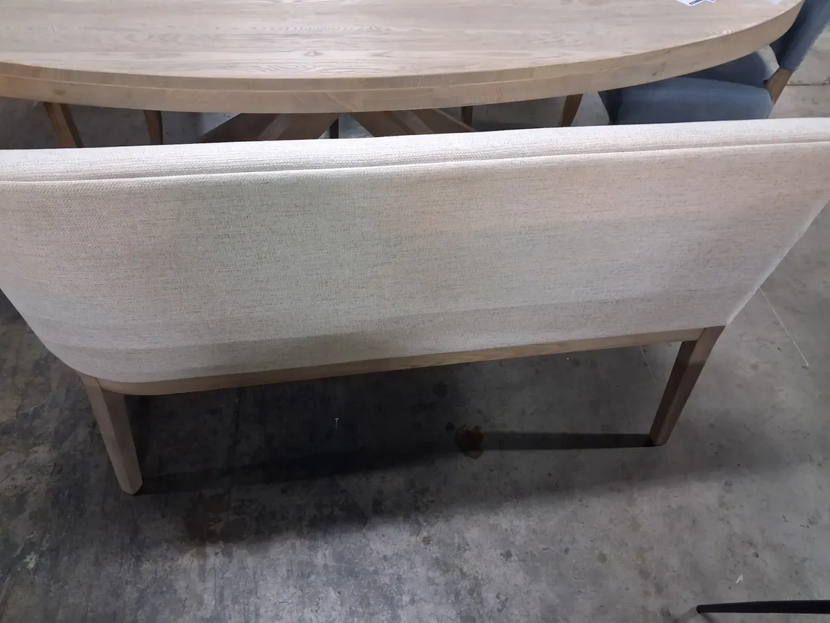 Showroom Furniture Auction - Image 3