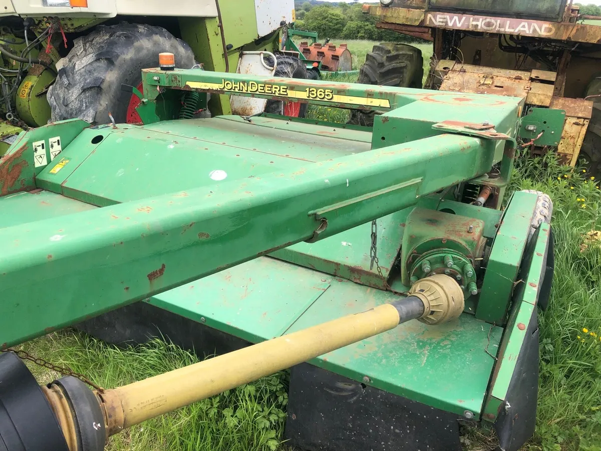 Jd 1365 mower - Image 3