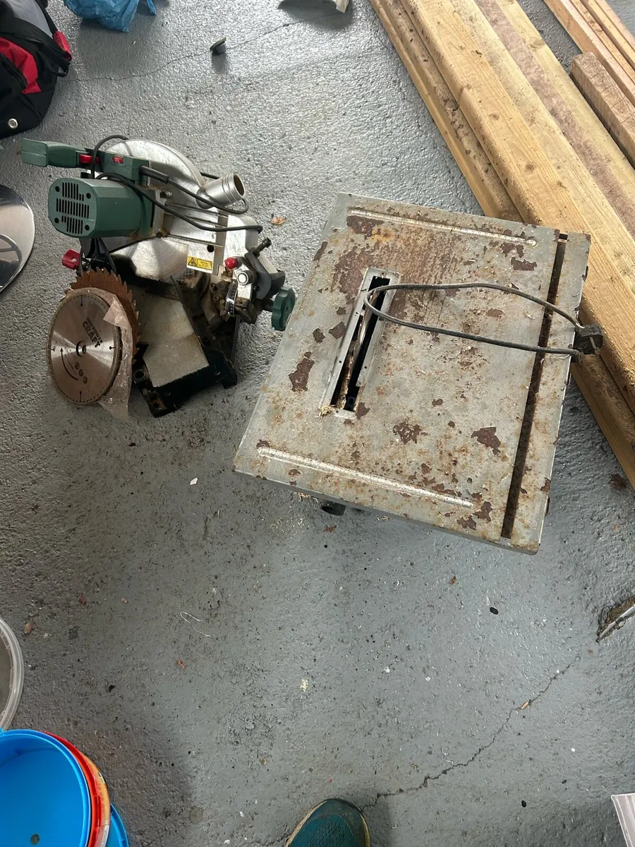 Table and cross saw - Image 3
