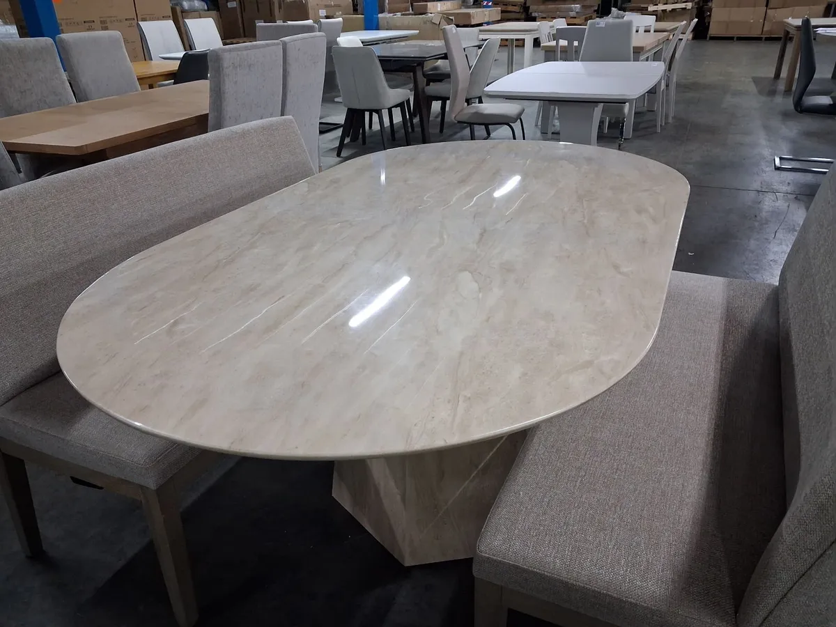 Showroom Furniture Auction - Image 2
