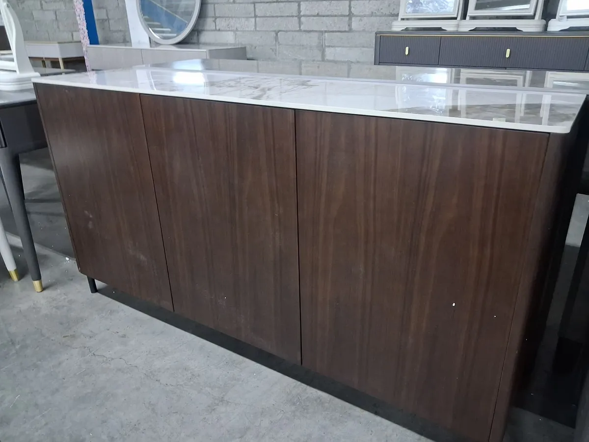 Showroom Furniture Auction - Image 2