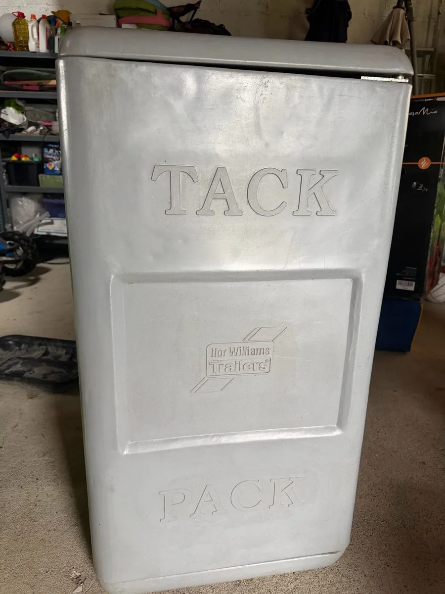 Ifor Williams tack pack / tack box as new - Image 1