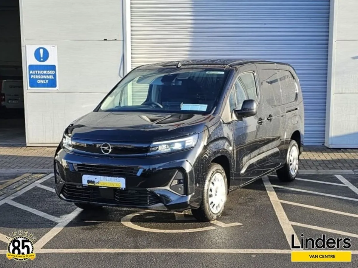 Opel Combo 262 LWB SPORTIVE 5YR WARRANTY - Image 2