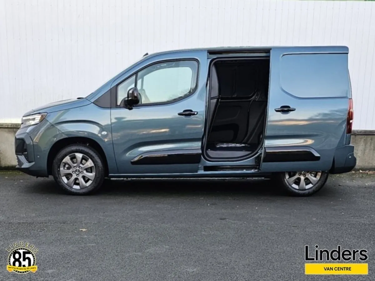Opel Combo 262 TOP SPEC AUTOMATIC - Image 3