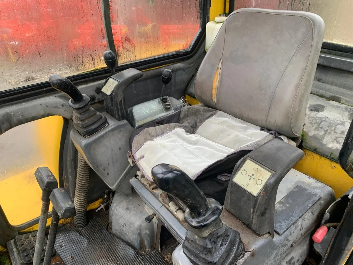 KOMATSU PC45-1 DIGGER - Image 3
