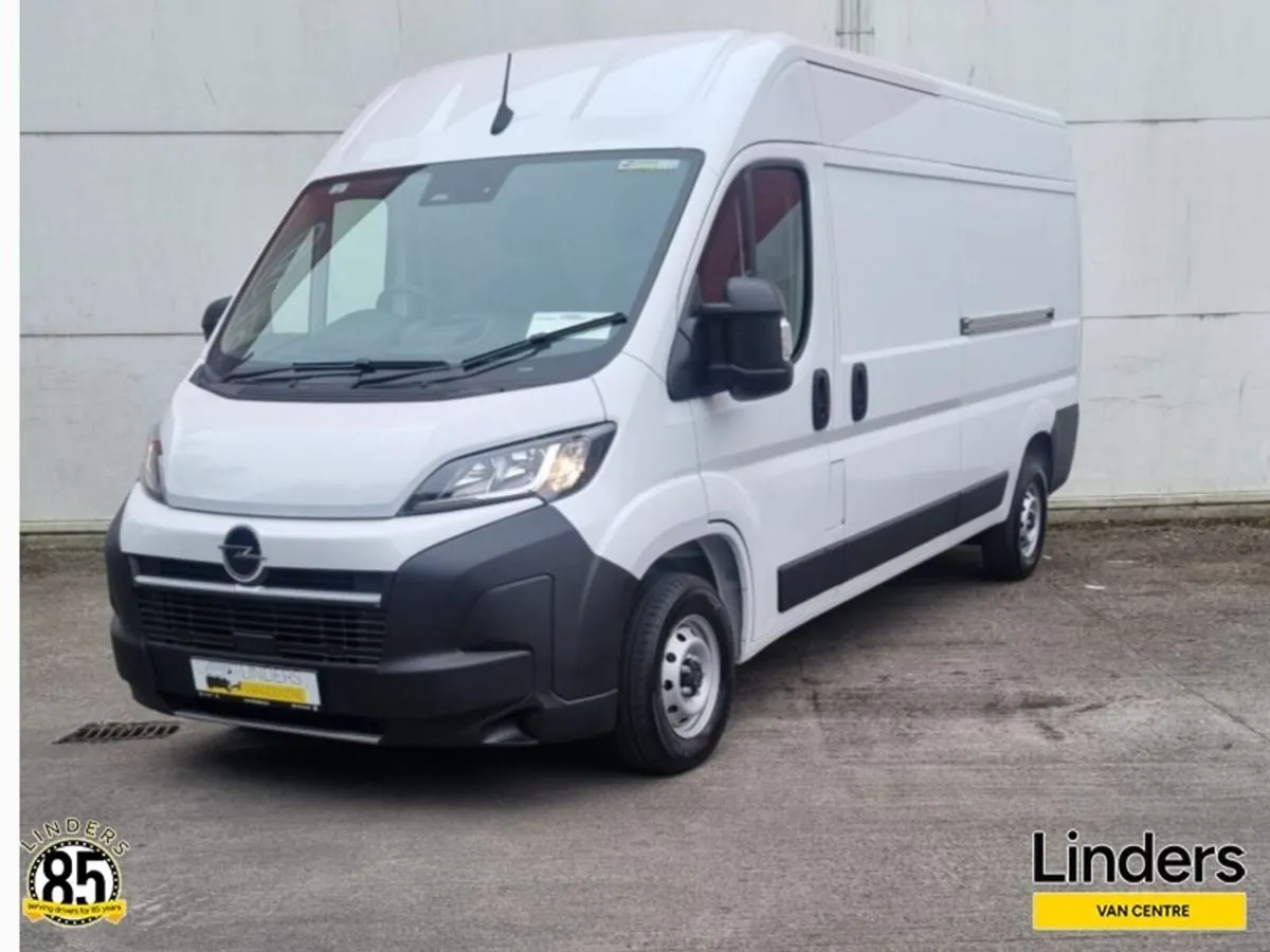 Opel Movano 261 PRE REG + 5YR WARRANTY - Image 2