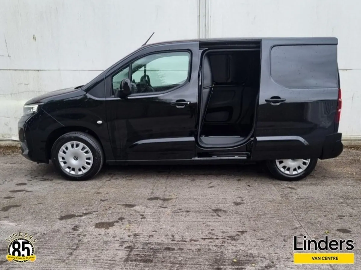 Opel Combo SPORTIVE 261 5 YEAR WARRANTY - Image 3