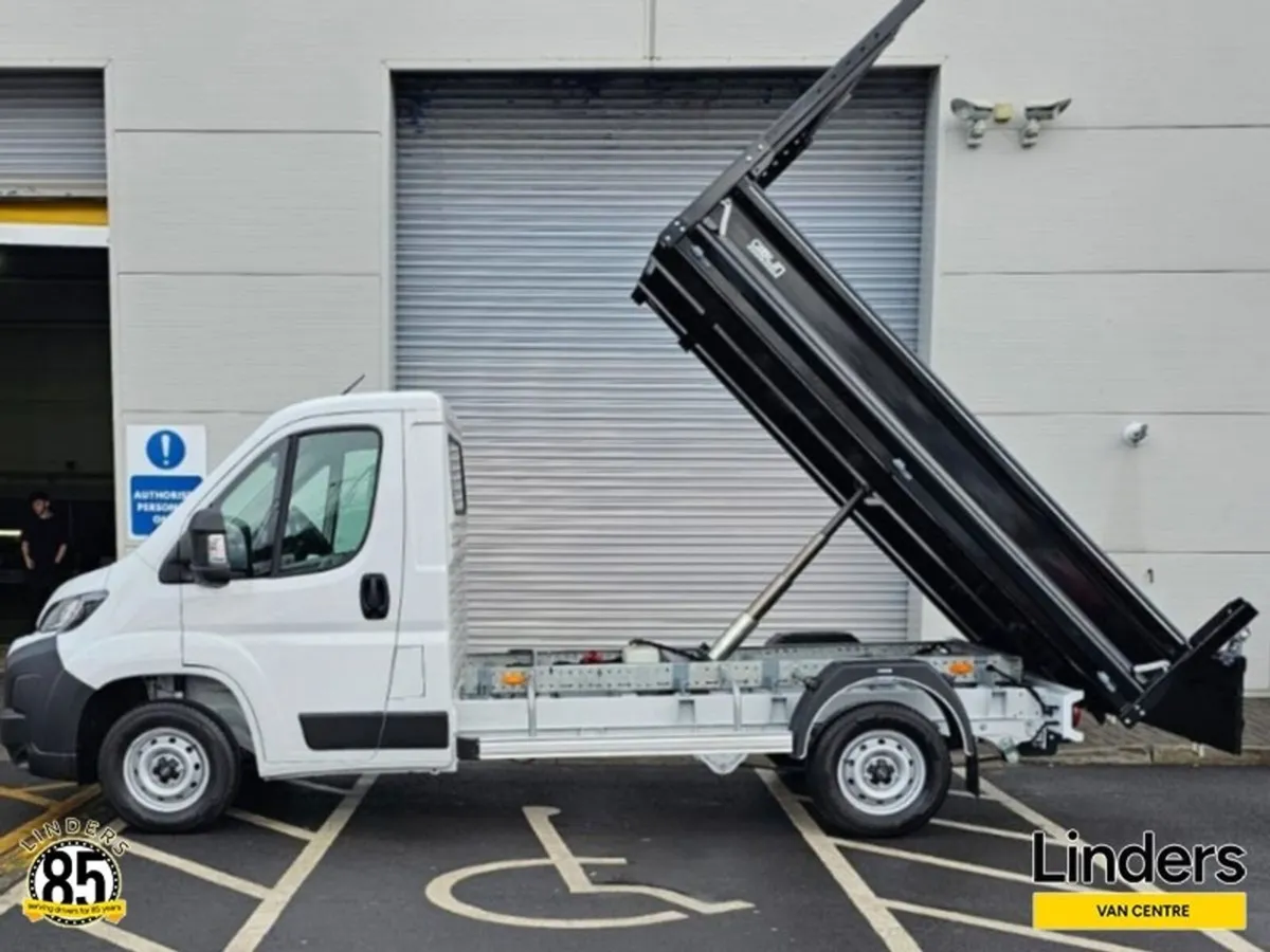 Opel Movano 3.5T TIPPER - 7500 DISCOUNT / 5YR WARR - Image 2