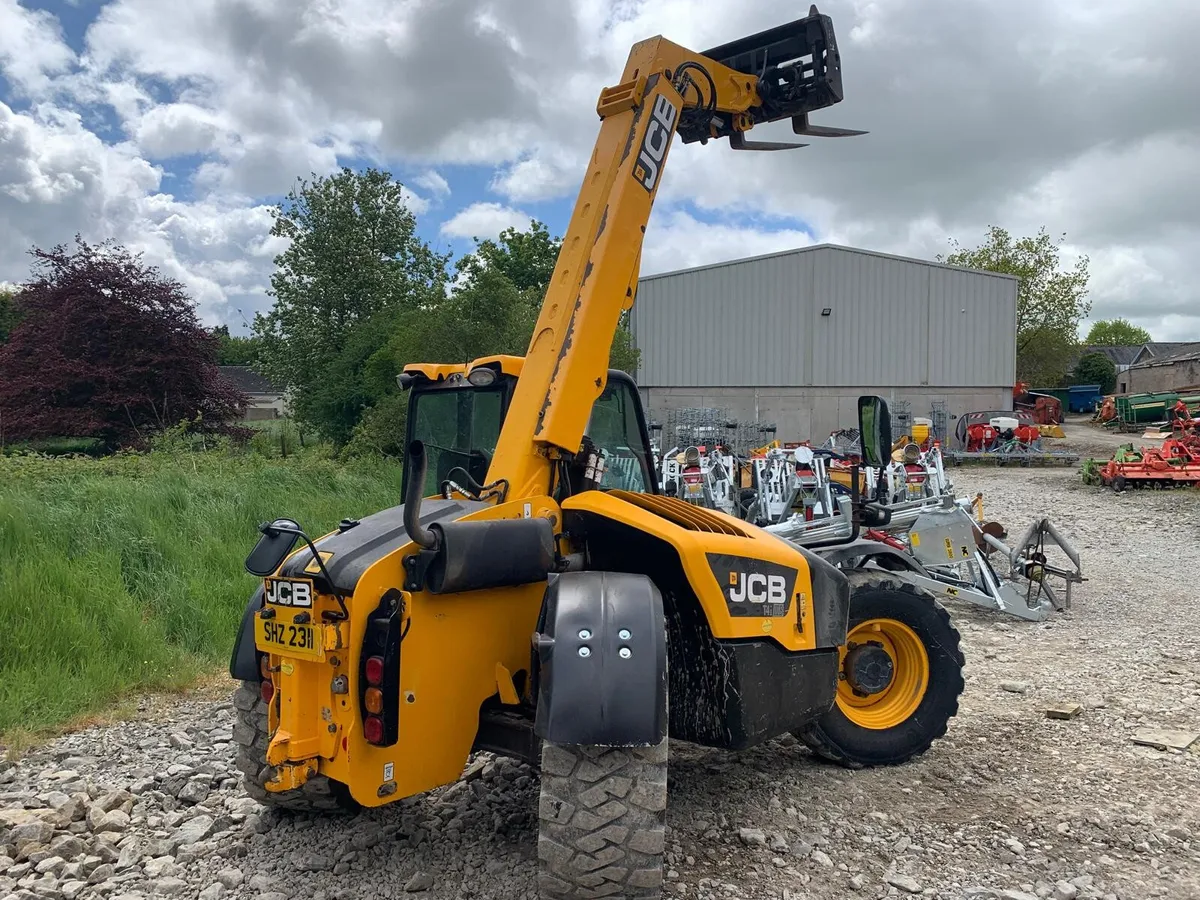 JCB 526-56 AGRI TELEHANDLER (2014) - Image 3
