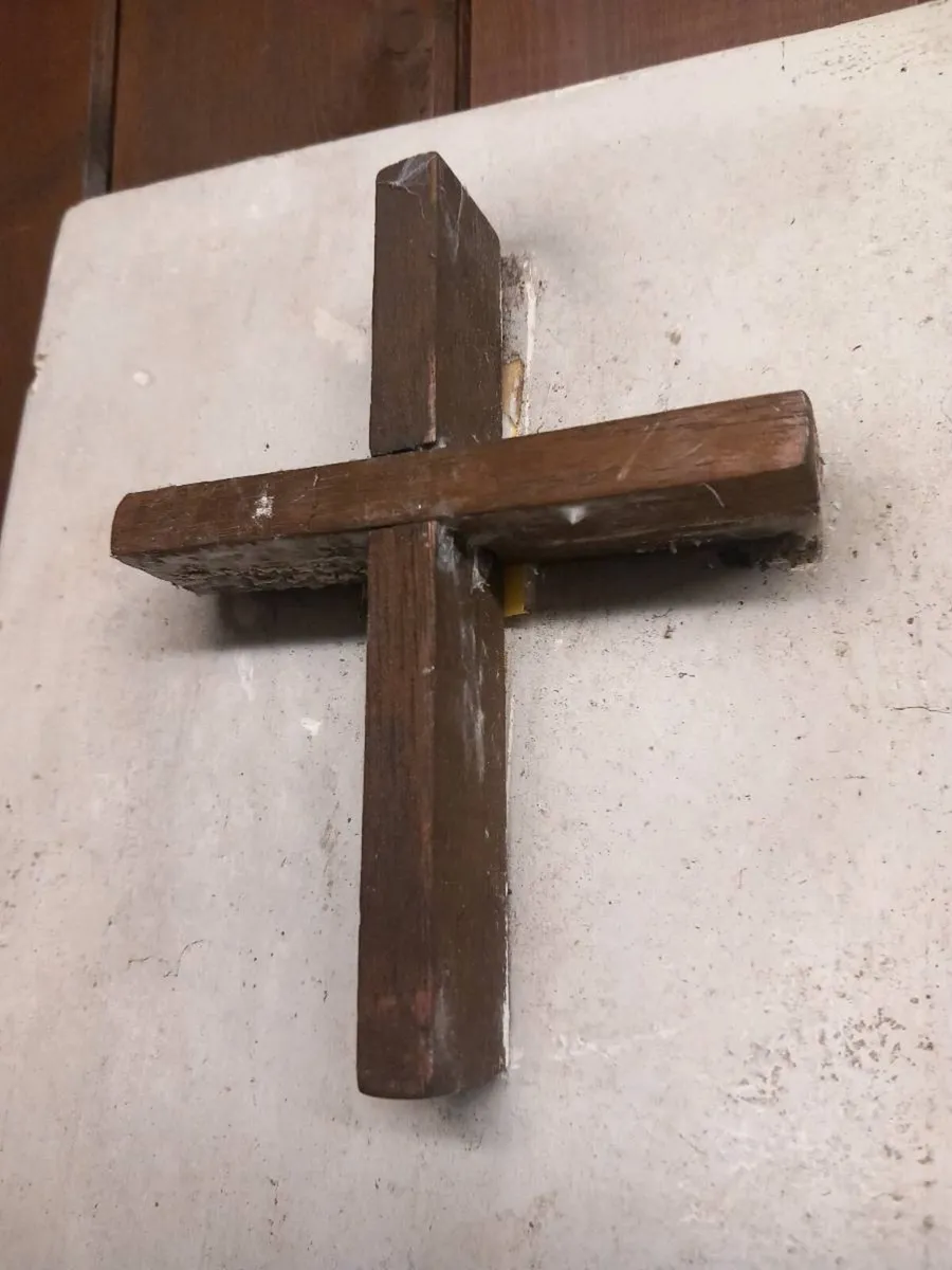 Heavy plaster Stations of the Cross, D18, 70s - Image 3