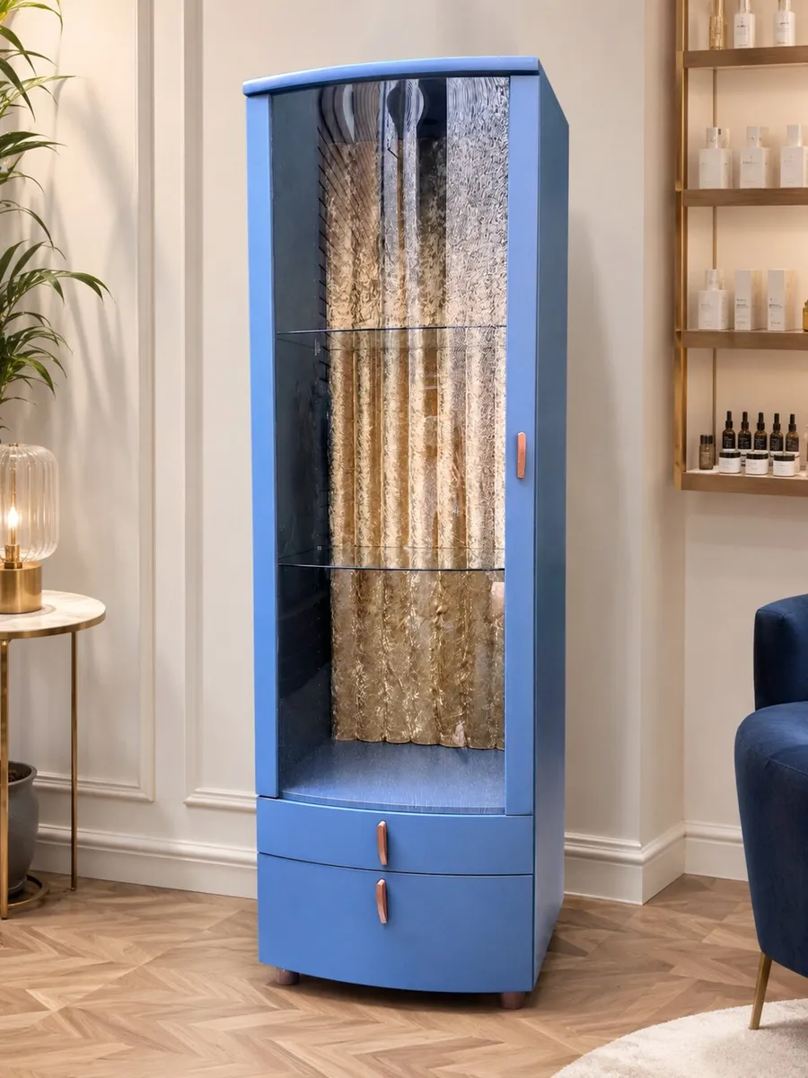 Display cabinet - Image 1
