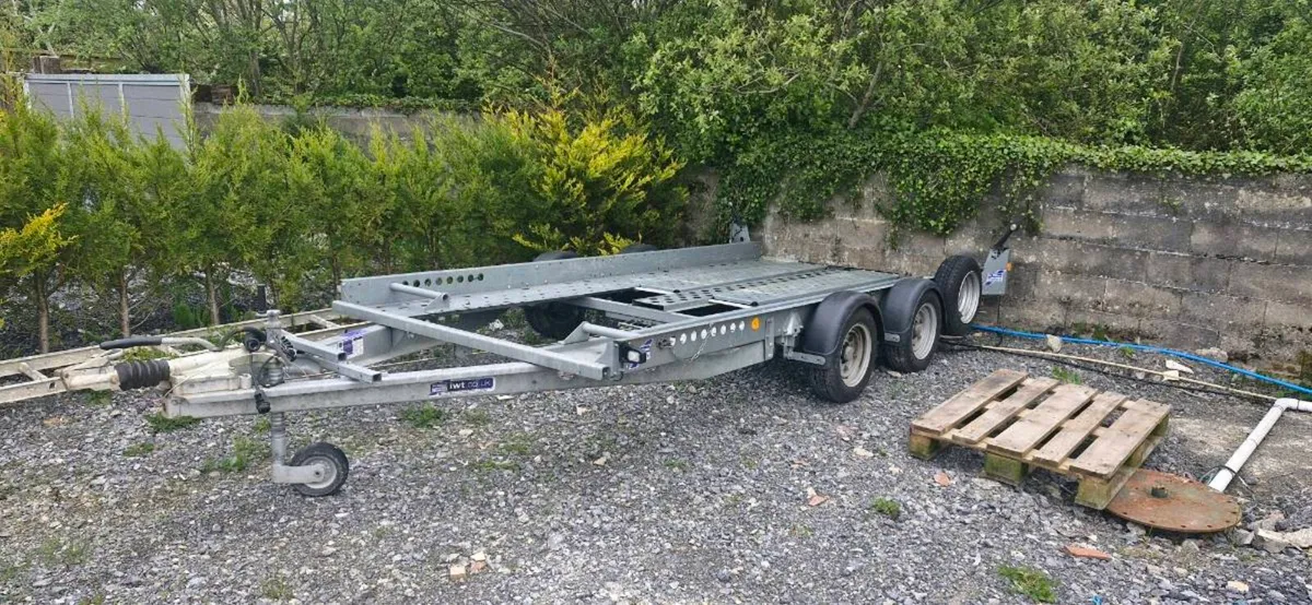 Car Transporter - Image 2