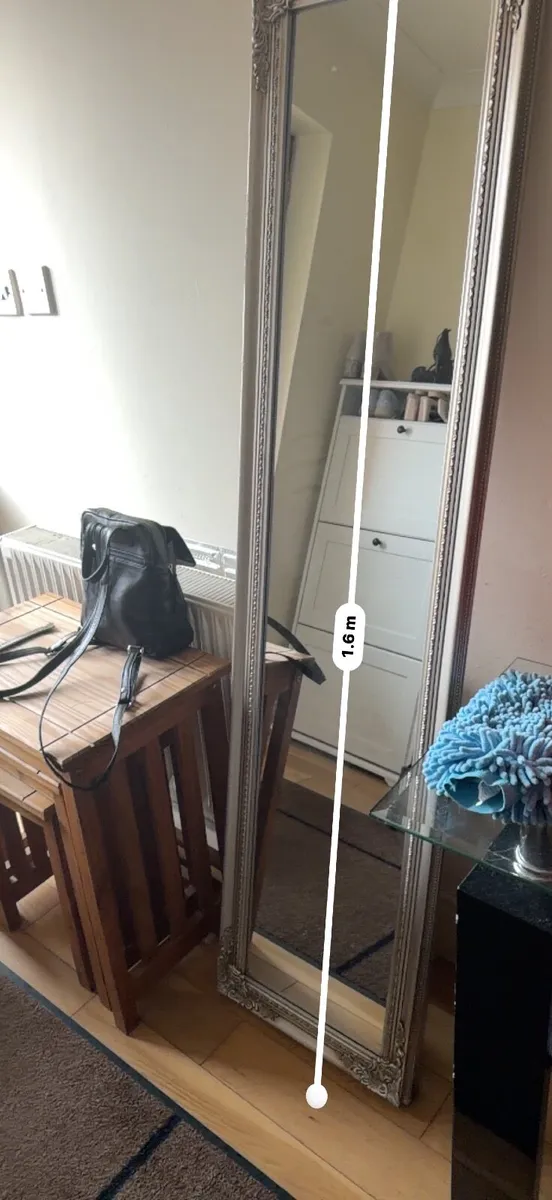 Freestanding mirror - Image 1