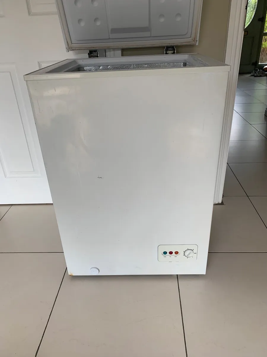 Chest freezer - Image 1