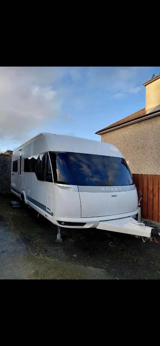 Hobby 560CFE Premium  for only £13,200 - Image 1