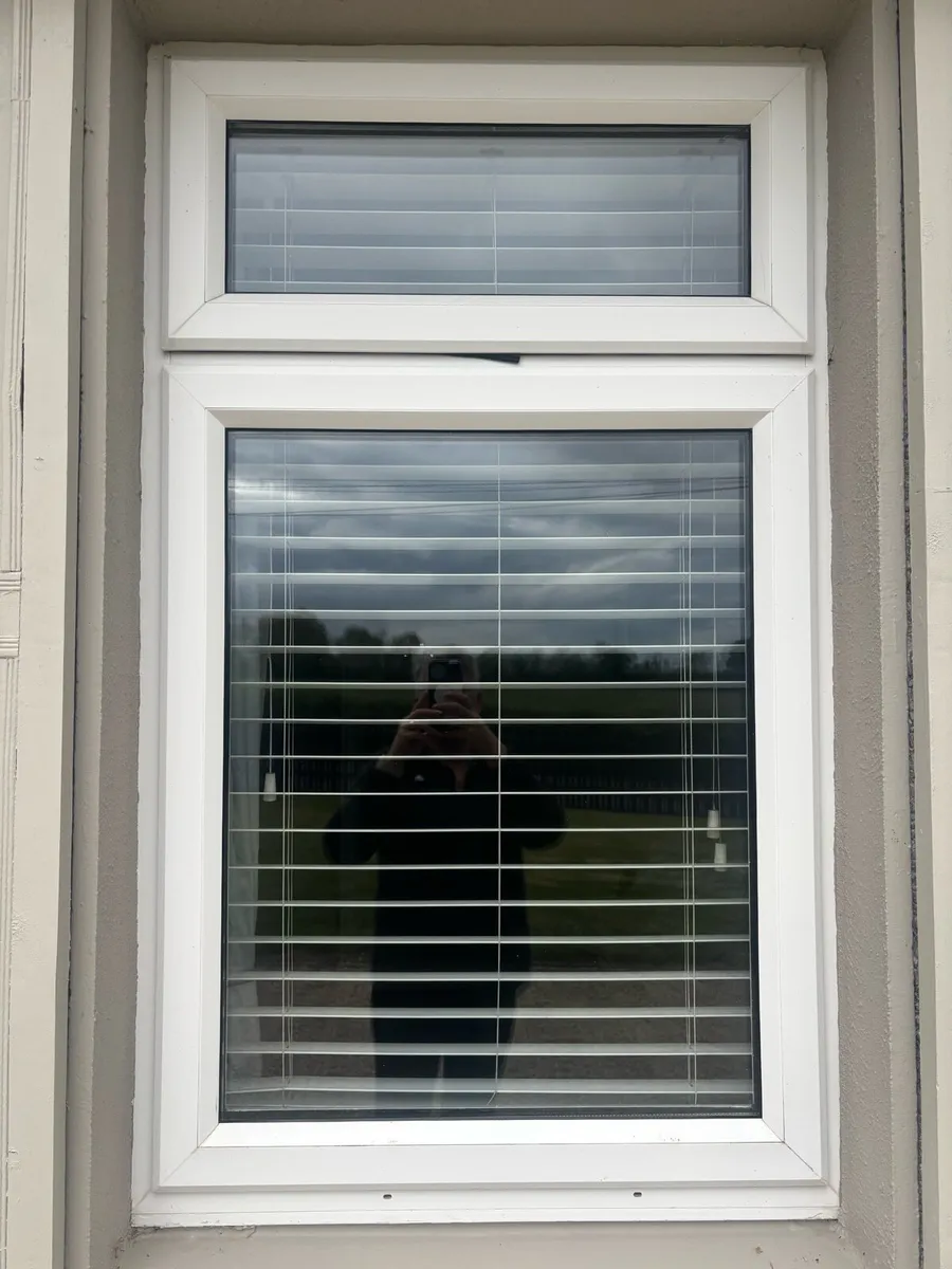 14 double glazed windows - Image 3