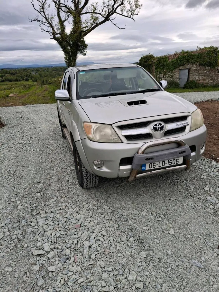 TOYOTA HILUX 2006 3.0L - Image 1