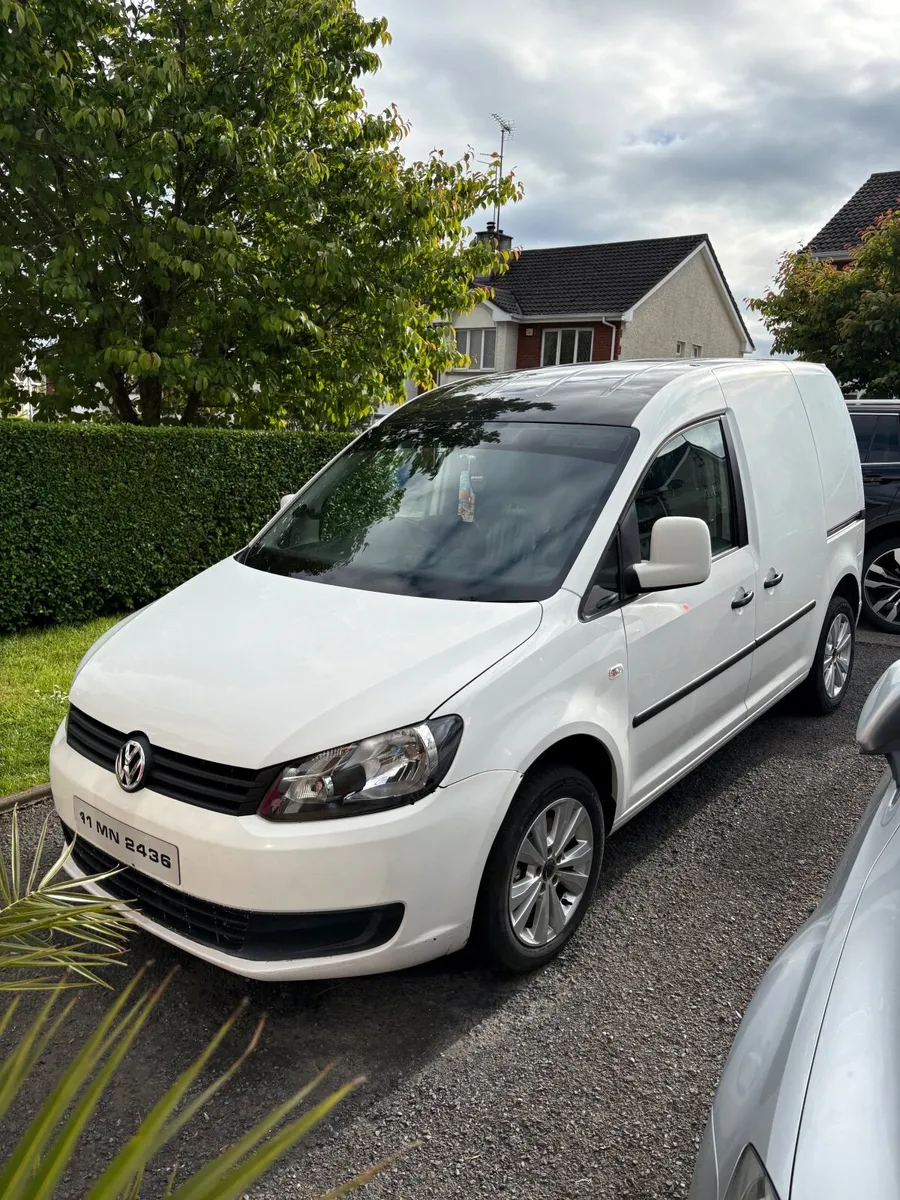 Volkswagen Caddy 2011 - Image 1