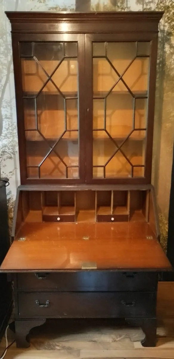 Edwardian Bureau bookcase with astro glazed doors - Image 2