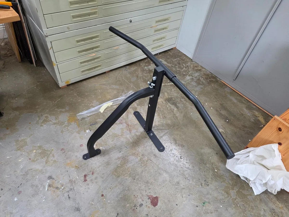 Wall Mounted Pull Up Bar - Image 2